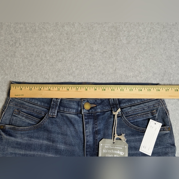 NWT Democracy Ab Technology High Rise Cropped Jeans Women's Size 14 - Picture 7 of 11